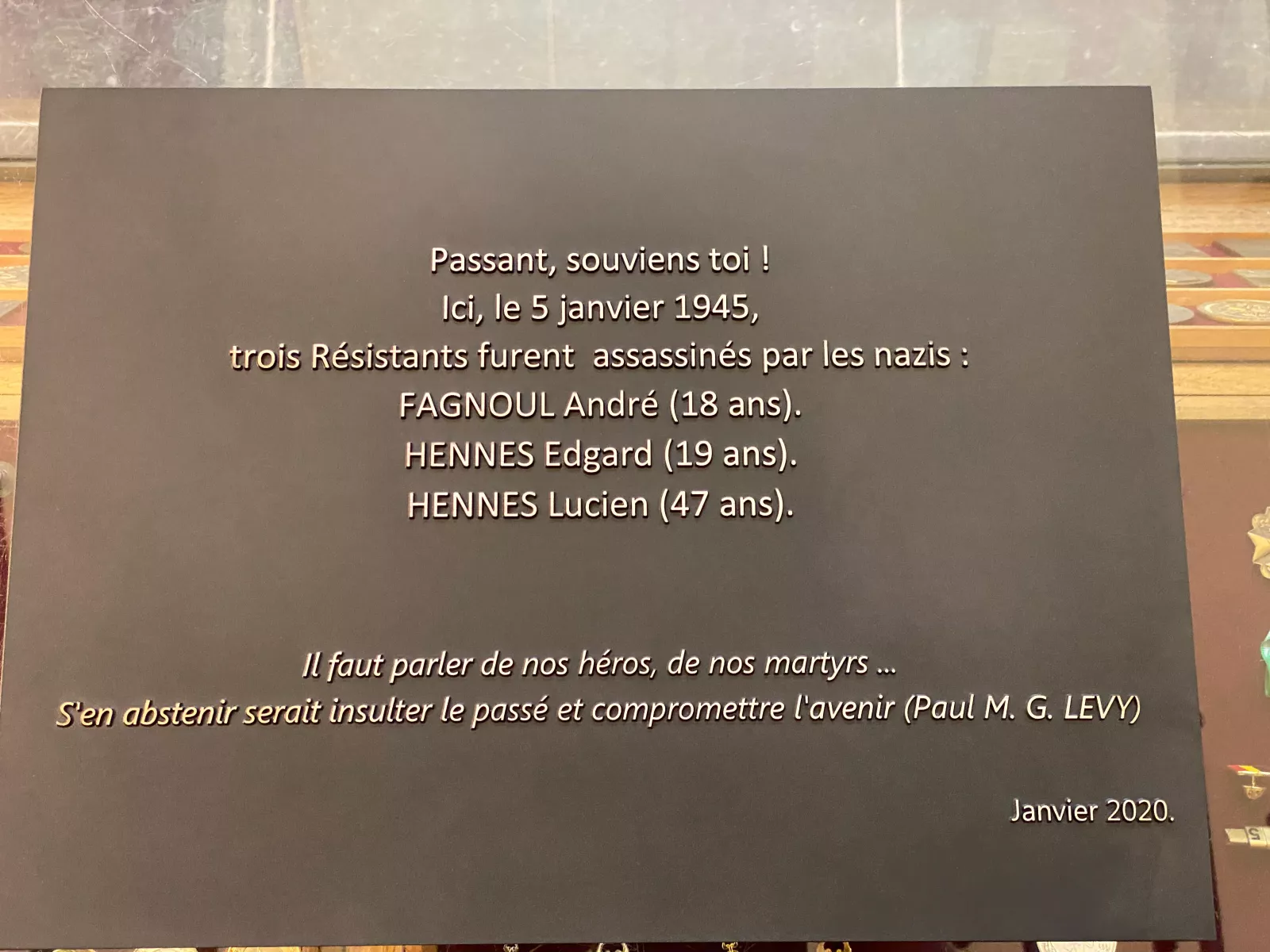 Bronze cast memorial plaque